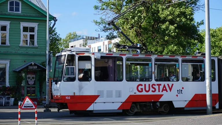 Kohtla-Järvel otsustati bussiliinide ja spordiraha üle