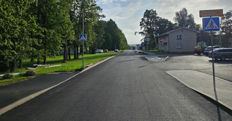 Kuidas Kambja vallas teede korrashoiust ja probleemidest teada anda
